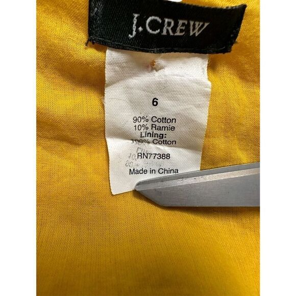 J Crew women’s gold short sleeve v-neck top with back tie size 6. #34-0860 - Picture 3 of 6